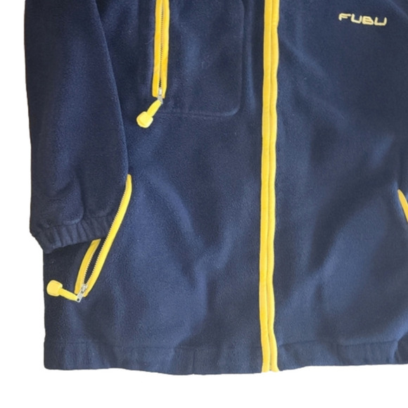 𝅺fubu Sports Vintage Men's Sweatshirt in Blue and Yellow - Picture 3 of 7